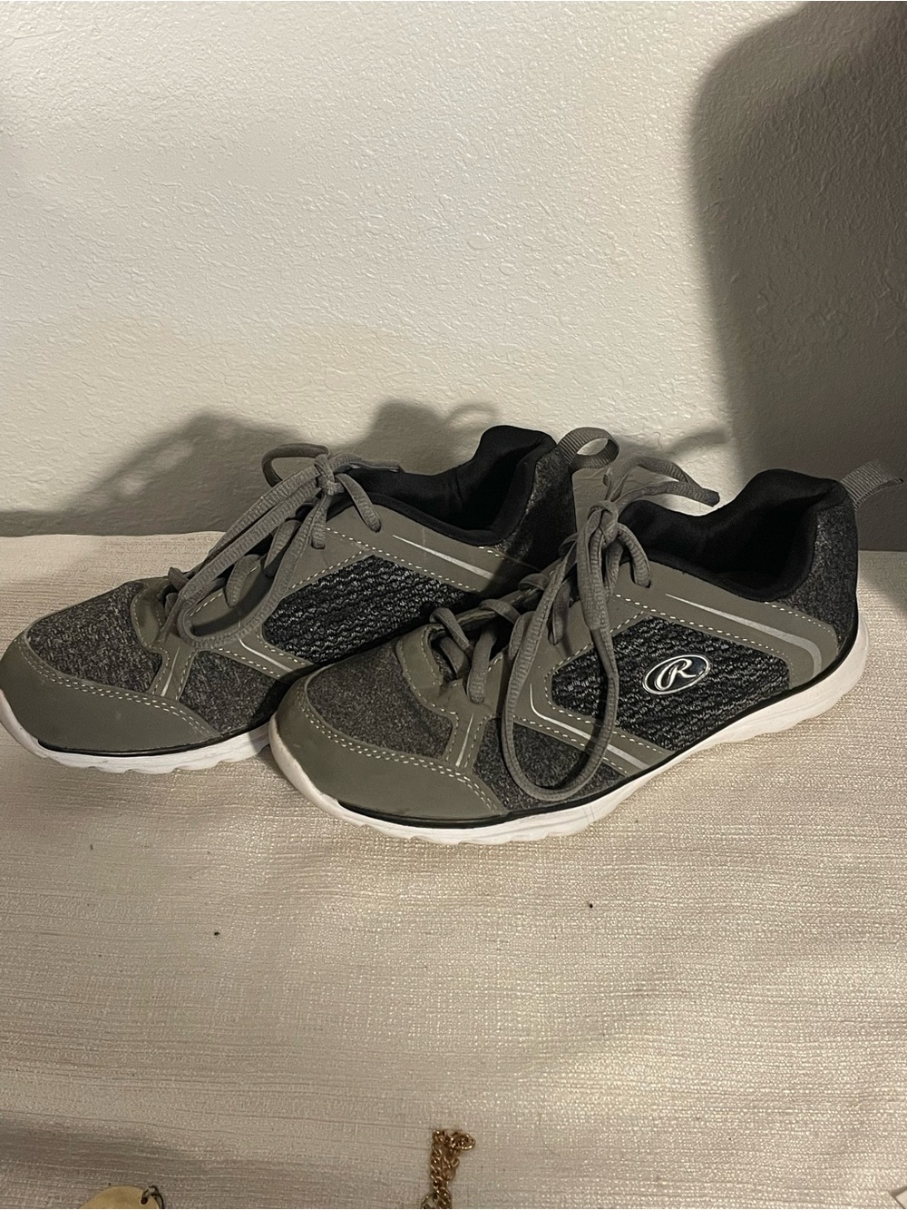 Rawlings Womens Athletic Lace-Up Sneakers - Gray
